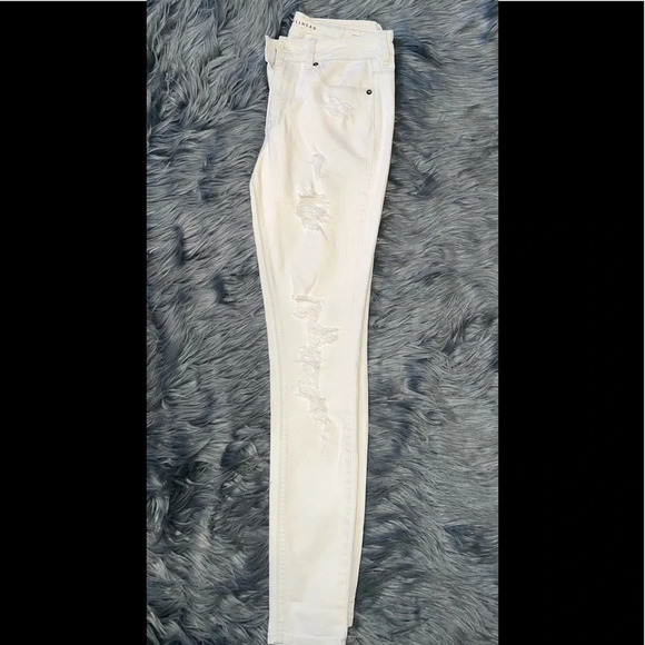 Pacsun High-Waisted Jeans - Size 27W | Color: White - Picture 3 of 7